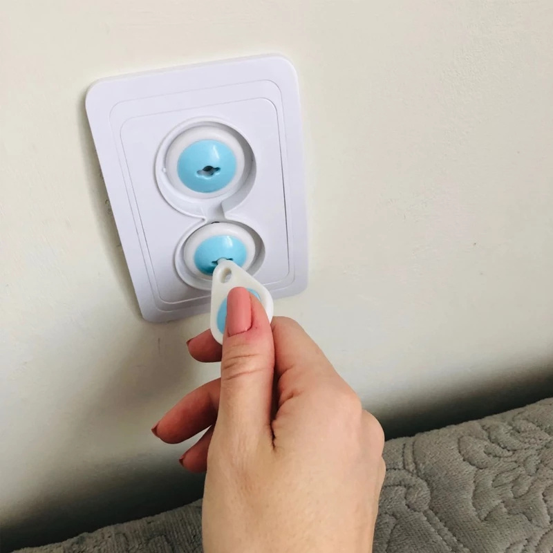 Zaštitne navlake za utičnice s ključem - 12 komada, sigurnosni zaštitnici za električne utičnice - Zaštita od djece za dom - Slika 5
