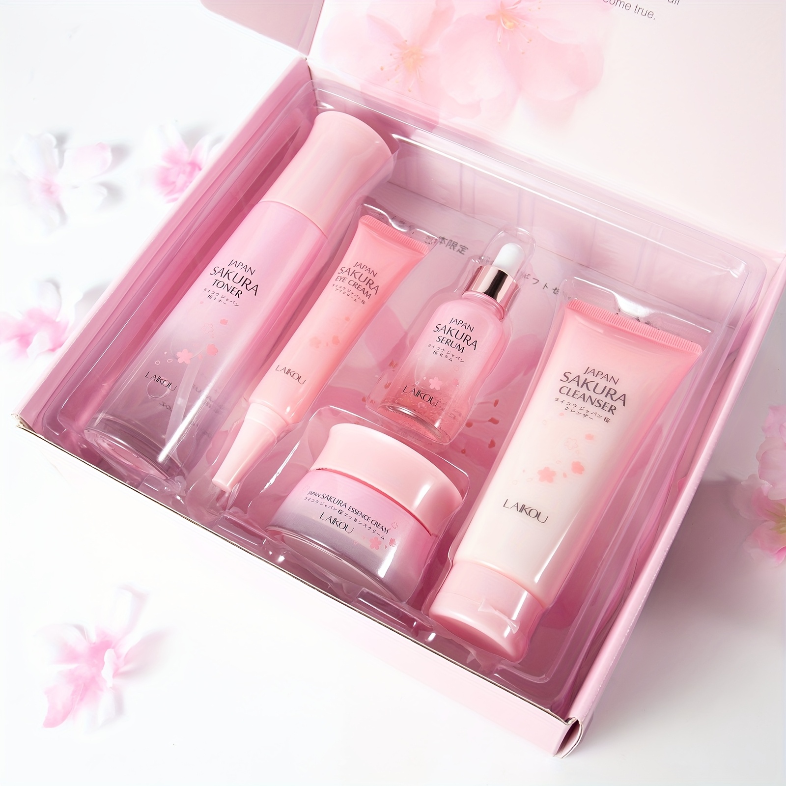 Poklon set za svakodnevnu njegu kože Sakura, uključuje gel za pranje lica 100g, tonik 120ml, serum 30ml, kremu za područje oko očiju 30g, dnevnu i noćnu masku za lice 50g, duboko hidratantno - Slika 8