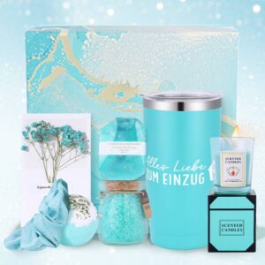 8-dijelni set za useljenje s tirkiznim čašama, bombom za kupanje, mirisnom svijećom, soli za kupanje, sapunom, gumicom za kosu i čestitkom - Svijeća od sojeve/čičakovog voska u elegantnom tirkizno-zlatnom pakiranju - Dugotrajno gorenje 12+ sati, tematski spa useljenje, rođendan